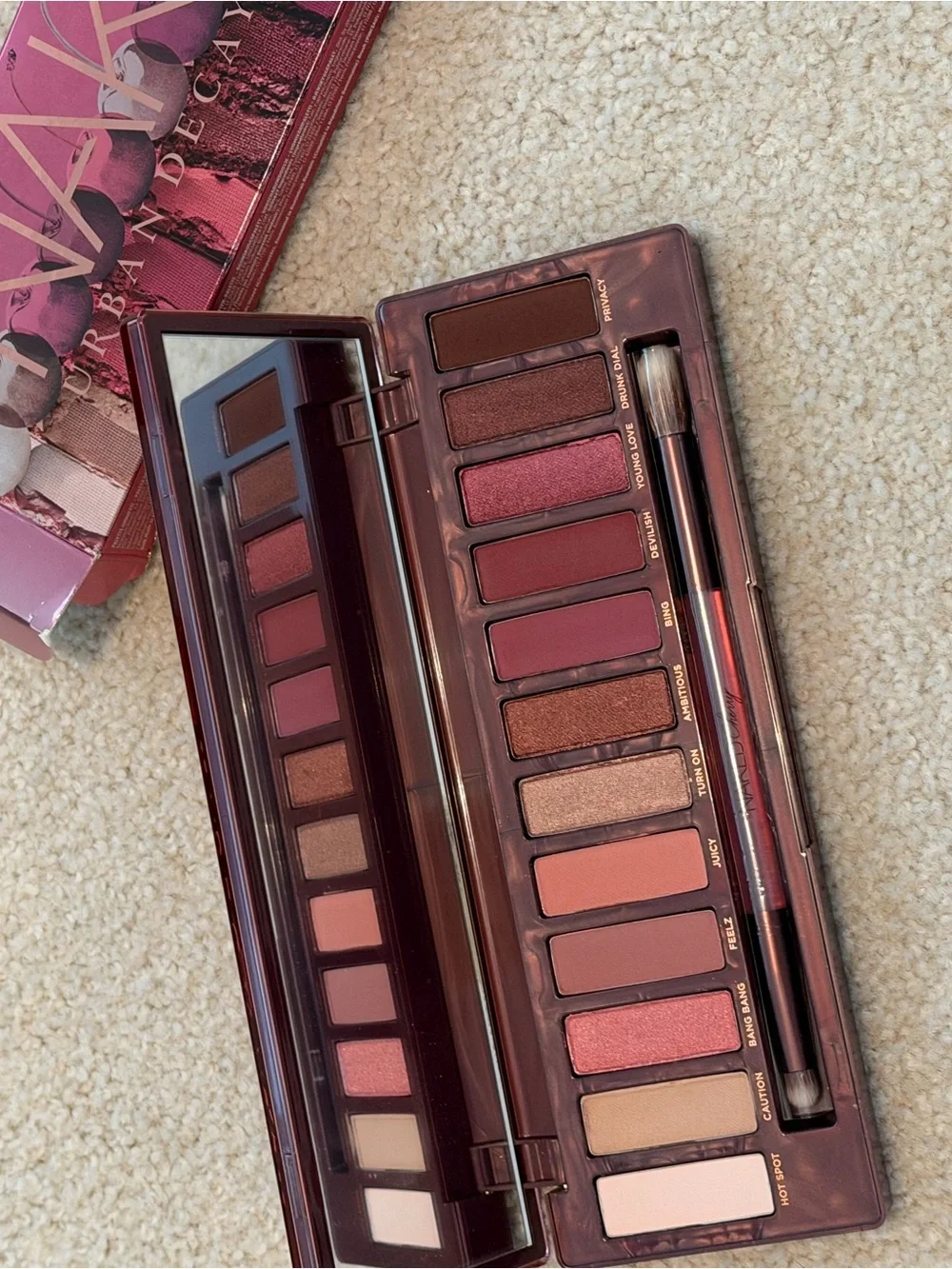 Urban Decay Cherry-Toned Eyeshadow Palette — Pink & Berry Shades